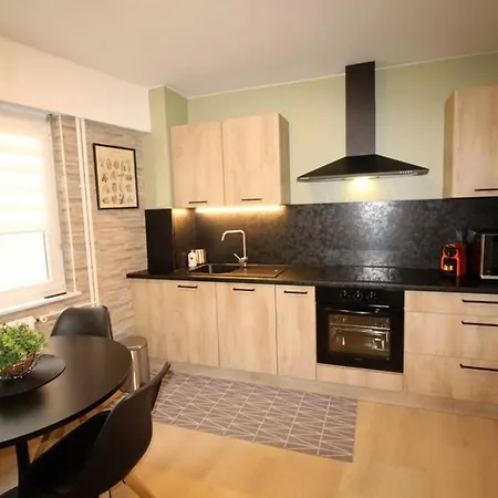 Confort, Meublé Et équipé. Apartamento *